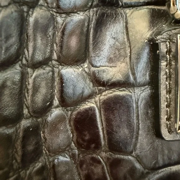 Michael Kors Vintage Croc Embossed Hilton Tote - Picture 6 of 16